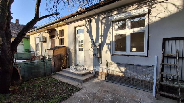 Eladó téglalakás, Budapesten, XVIII. kerületben 35.5 M Ft