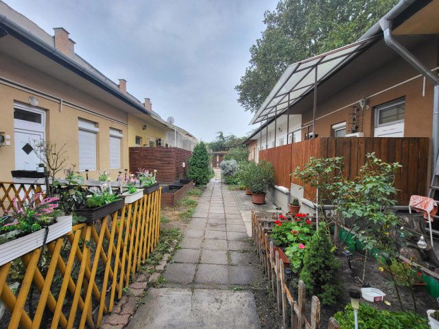 Eladó téglalakás, Budapesten, IV. kerületben 37.5 M Ft, 1 szobás