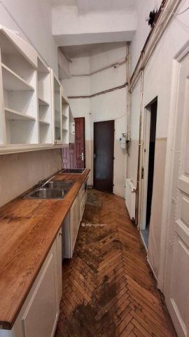 Eladó téglalakás, Budapesten, VII. kerületben 94.5 M Ft