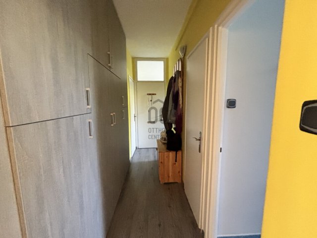 Eladó téglalakás, Budapesten, XVIII. kerületben 69.5 M Ft