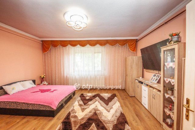Eladó családi ház, Nagyhalászban 45 M Ft, 4 szobás