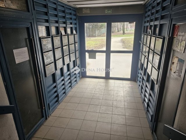 Eladó panellakás, Budapesten, III. kerületben 69.9 M Ft, 3 szobás