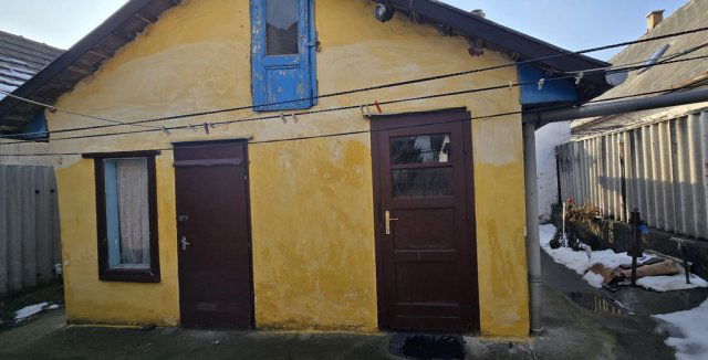 Eladó családi ház, Szigethalmon 46 M Ft, 5+3 szobás