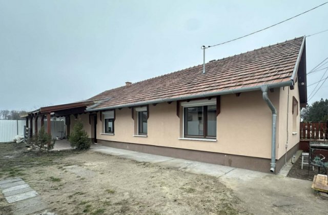 Eladó családi ház, Örkényen 39.9 M Ft, 3 szobás