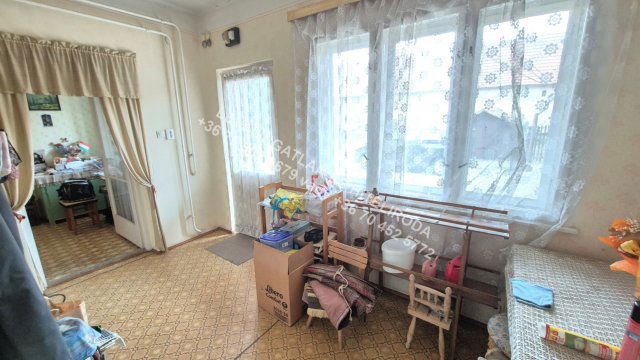 Eladó családi ház, Békéscsabán 39.9 M Ft, 4 szobás