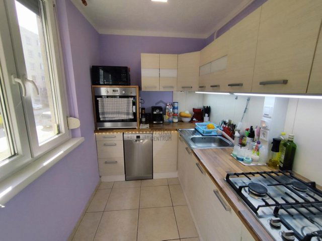 Eladó panellakás, Nagykőrösön 34.5 M Ft, 2 szobás