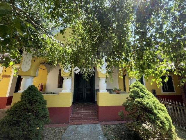 Eladó üzlethelyiség, Kondorfán 224 M Ft / költözzbe.hu