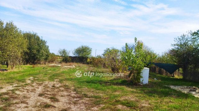 Eladó telek, Mesterszálláson 4.9 M Ft / költözzbe.hu