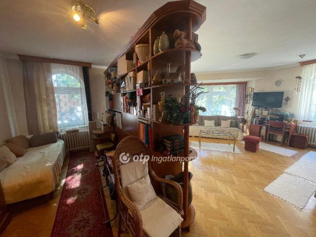 Eladó téglalakás, Egerben 84.9 M Ft, 2 szobás