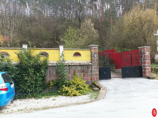 Eladó családi ház, Cserépváralja 57.9 M Ft, 5 szobás