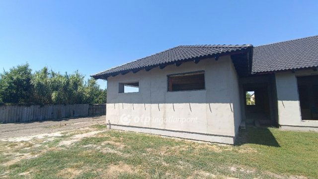 Eladó családi ház, Dömsödön 45 M Ft, 4 szobás