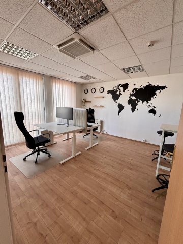 Kiadó iroda, Budapesten, XIII. kerületben, Fáy utcában, 5 szobás