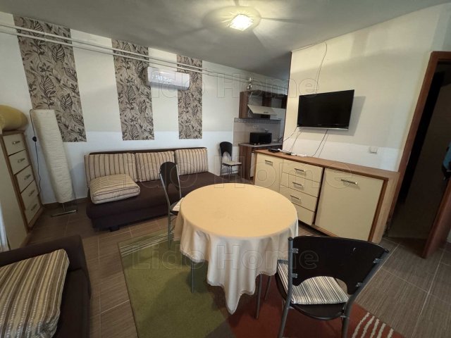 Eladó nyaraló, Siófokon 24 M Ft, 1 szobás / költözzbe.hu