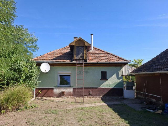 Eladó családi ház, Albertirsán 39 M Ft, 2 szobás