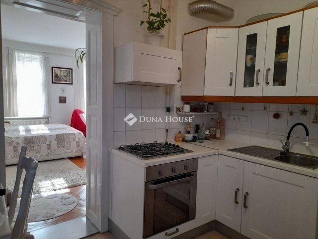 Eladó téglalakás, Gödöllőn 78 M Ft, 2 szobás