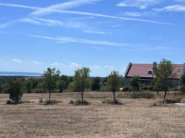Eladó telek, Balatonfüreden 117 M Ft / költözzbe.hu