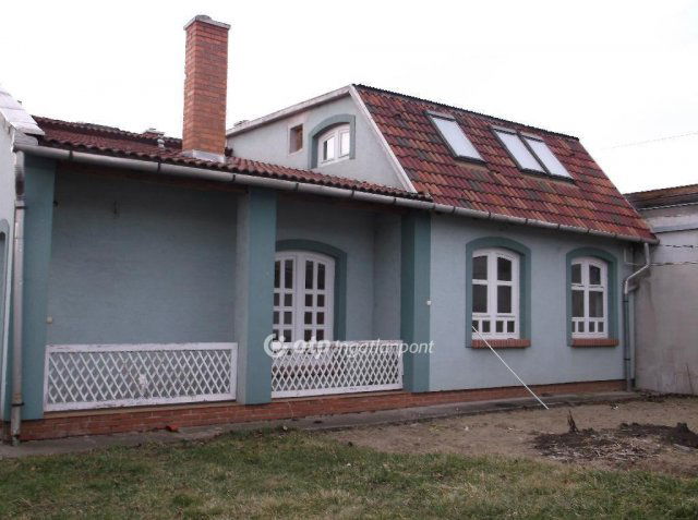 Eladó családi ház, Gyöngyösön 47.9 M Ft, 4+2 szobás