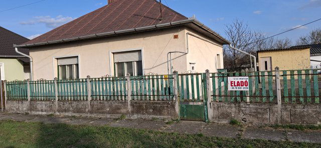 Eladó családi ház, Balmazújvárosban 39.9 M Ft, 2 szobás