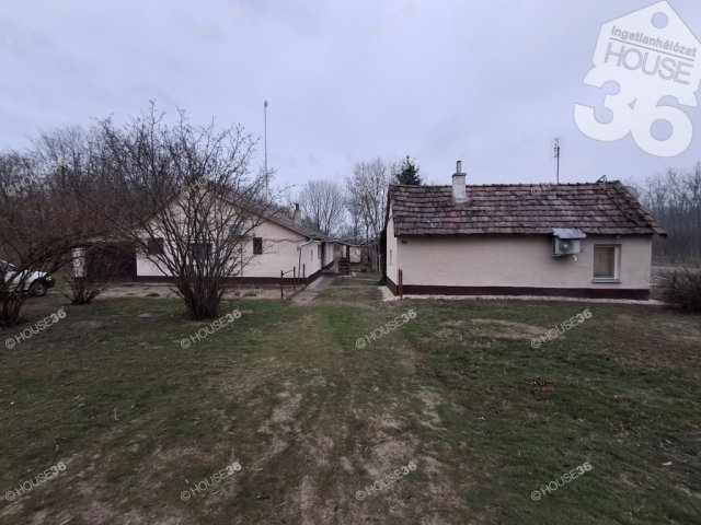 Eladó mezogazdasagi ingatlan, Kecskeméten 33.5 M Ft, 3 szobás