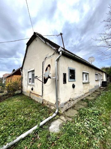 Eladó családi ház, Vérteskethelyen 18 M Ft, 2+1 szobás
