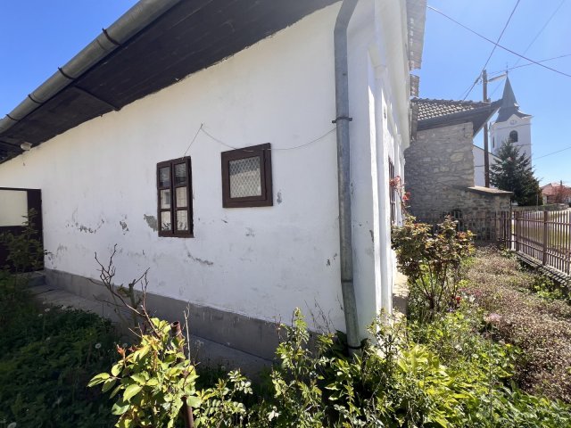 Eladó családi ház, Égerszögön 7.5 M Ft, 2 szobás