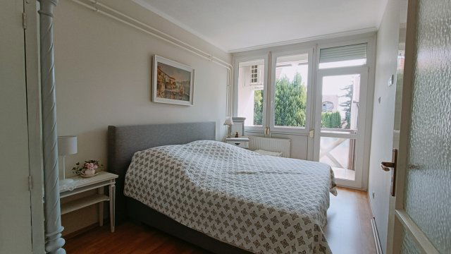 Eladó téglalakás, Hévízen 89 M Ft, 4 szobás