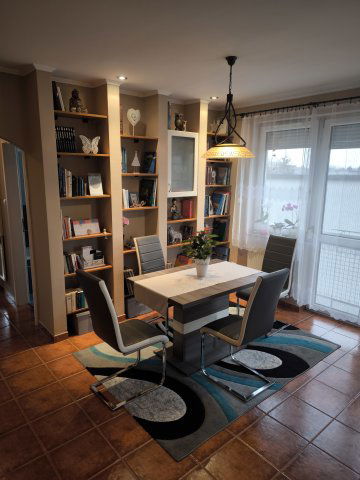 Eladó téglalakás, Budapesten, XX. kerületben, Kuruc utcában