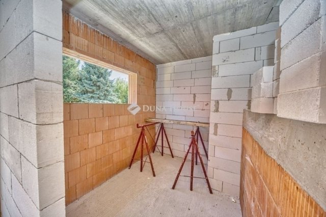 Eladó ikerház, Budapesten, XVIII. kerületben 135.5 M Ft, 5 szobás