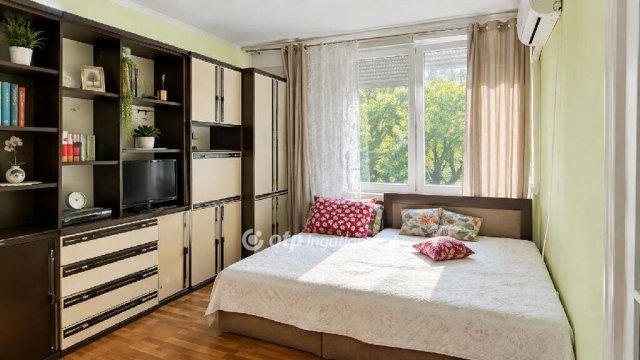 Eladó téglalakás, Budapesten, XX. kerületben 74.5 M Ft