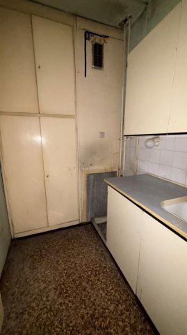 Eladó panellakás, Tatabányán 28.5 M Ft, 1+1 szobás