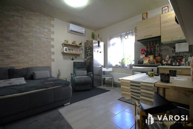 Eladó panellakás, Salgótarjánban 12.5 M Ft, 1 szobás