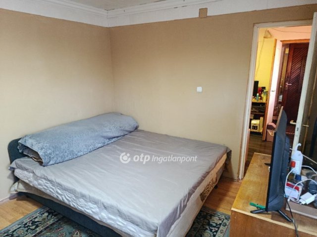 Eladó családi ház, Debrecenben 27.9 M Ft, 2 szobás