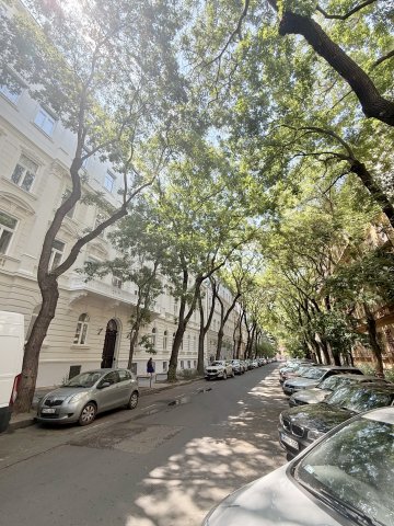 Eladó téglalakás, Budapesten, VI. kerületben, Benczúr utcában