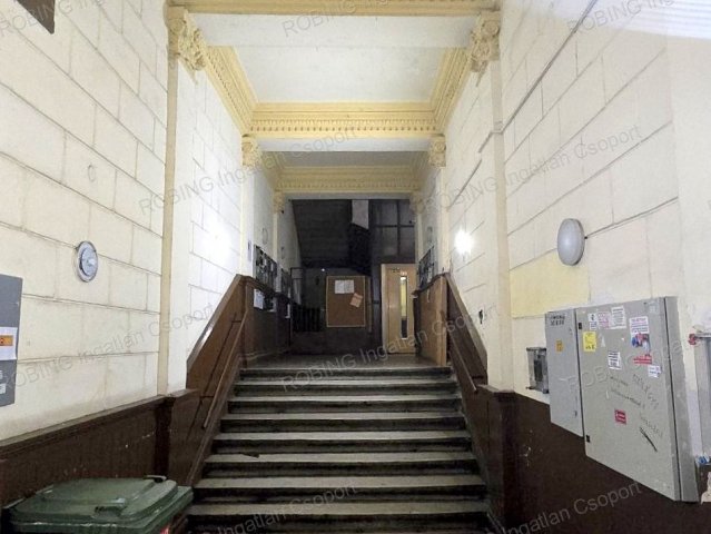 Eladó téglalakás, VII. kerületben, Wesselényi utcában