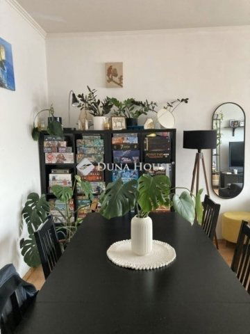 Eladó panellakás, Budapesten, XIV. kerületben 75 M Ft, 3 szobás