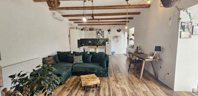 Eladó családi ház, Baksán 61.99 M Ft, 3 szobás