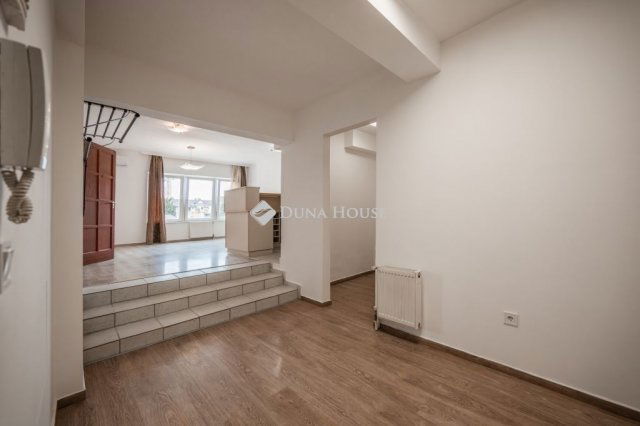 Eladó téglalakás, Budapesten, XVIII. kerületben 63.9 M Ft