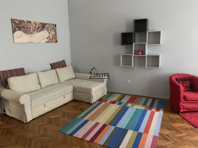 Kiadó téglalakás, albérlet, V. kerületben, Kecskeméti utcában