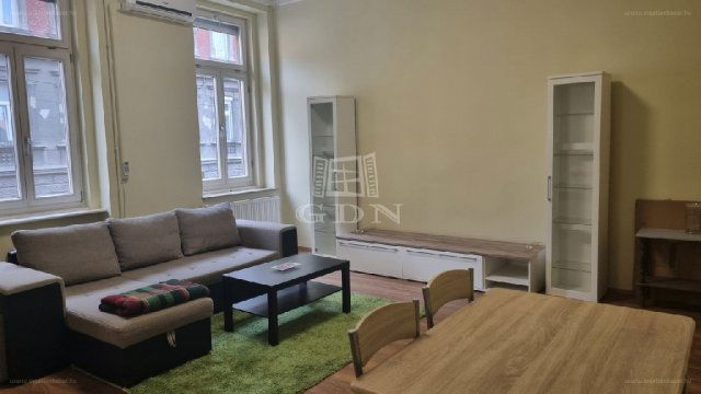 Eladó téglalakás, Budapesten, VII. kerületben, Thököly úton