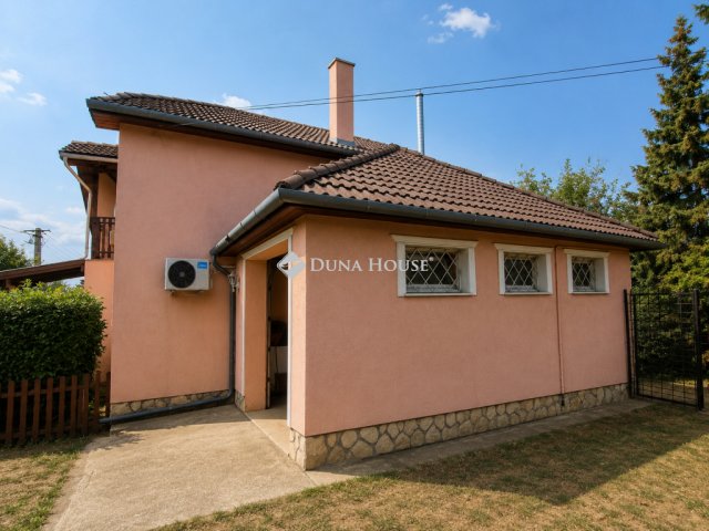 Eladó családi ház, Maglódon 112.9 M Ft, 5 szobás