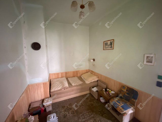 Eladó családi ház, Kapuváron 28.9 M Ft, 4 szobás