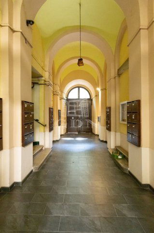 Eladó téglalakás, Budapesten, VI. kerületben 189.9 M Ft