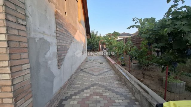 Eladó családi ház, Erdőkertesen 62.9 M Ft, 3 szobás