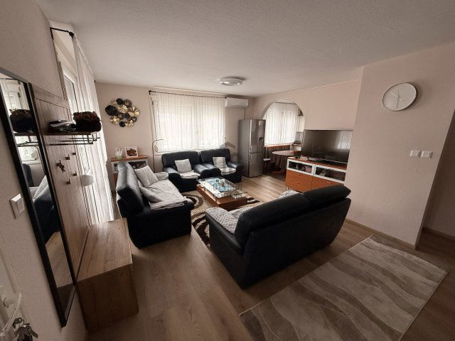 Eladó családi ház, Dunaharasztin 139.9 M Ft, 3 szobás