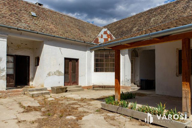 Eladó családi ház, Dunaszekcsőn 21.9 M Ft, 4 szobás