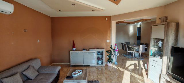 Eladó családi ház, Győrzámolyon 128 M Ft, 4 szobás