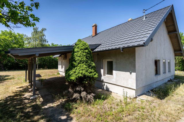 Eladó családi ház, Újszilváson 59.9 M Ft, 6 szobás