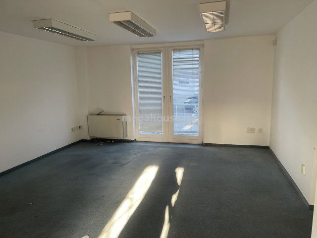 Kiadó iroda, Budaörsön 4985 E Ft / hó / költözzbe.hu