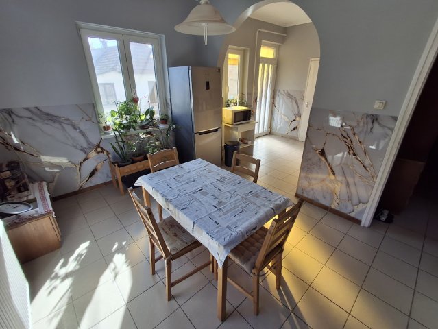 Eladó családi ház, Cegléden 95 M Ft, 4 szobás