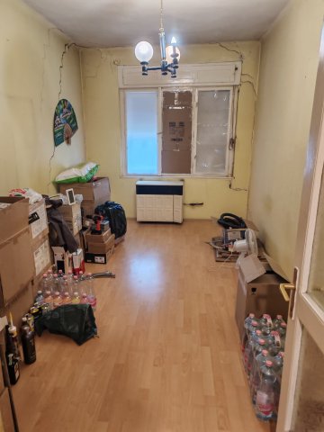 Eladó családi ház, Úrin, Kossuth Lajos utcában 27 M Ft